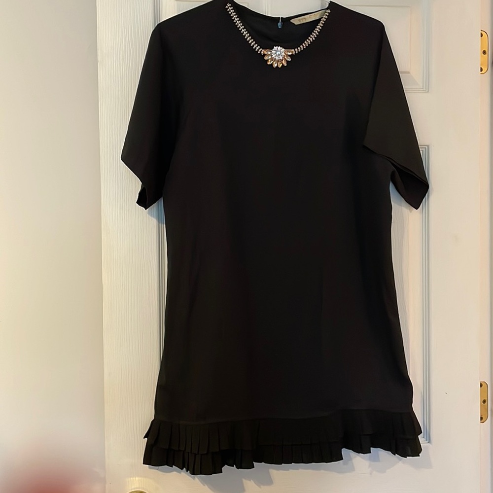 Minimal Gold dress